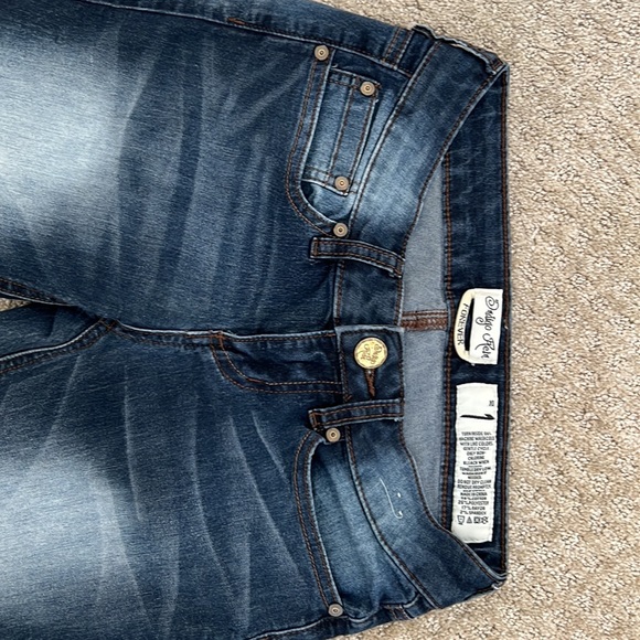 Denim capris. Faded style - Picture 3 of 6